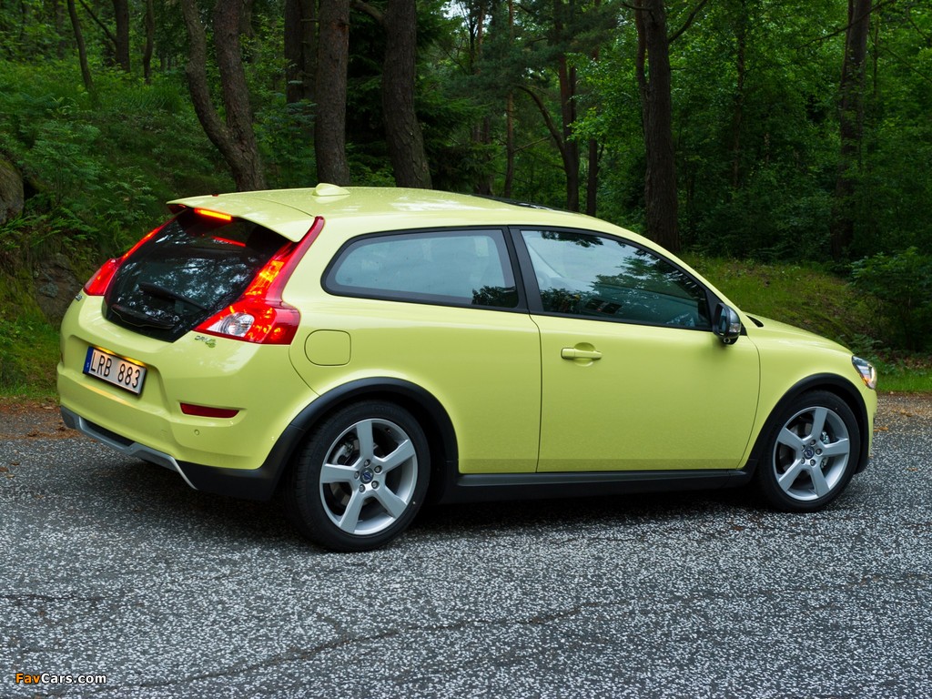 Volvo C30 DRIVe 2009 wallpapers (1024 x 768)
