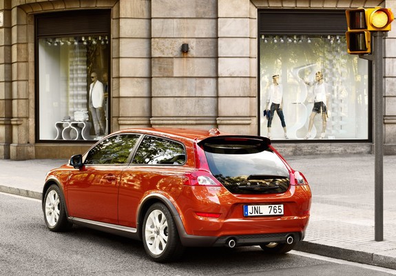 Volvo C30 2009 wallpapers