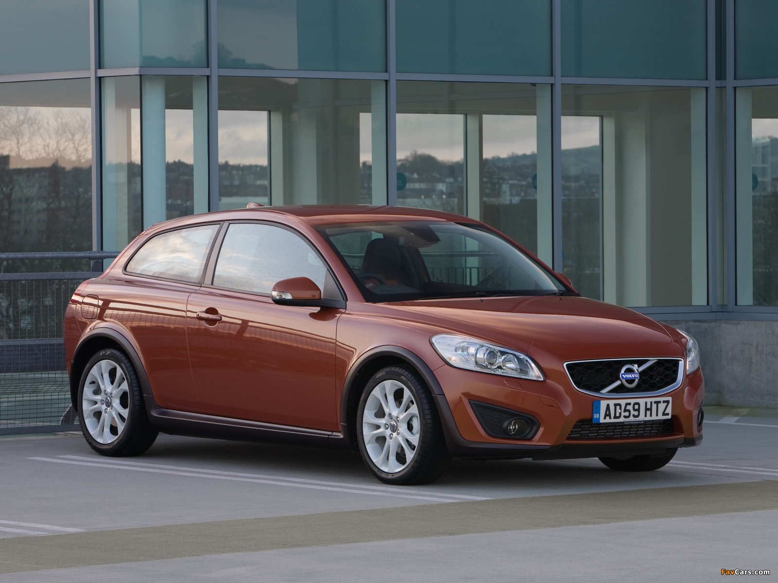 Volvo C30 2.0D UK-spec 2010 wallpapers (1600 x 1200)