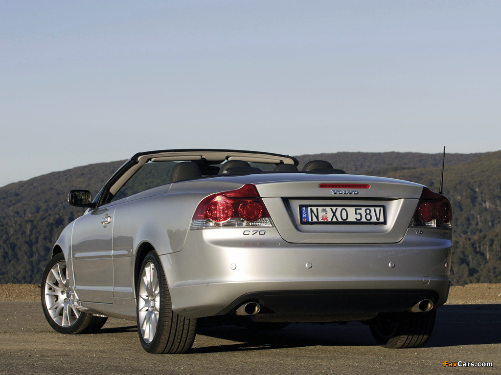 Photos of Volvo C70 T5 AU-spec 2005–09 (1024 x 768)