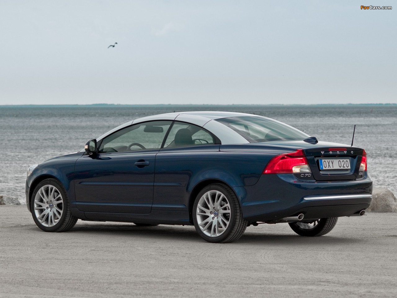 Photos of Volvo C70 D3 2010 (1280 x 960)