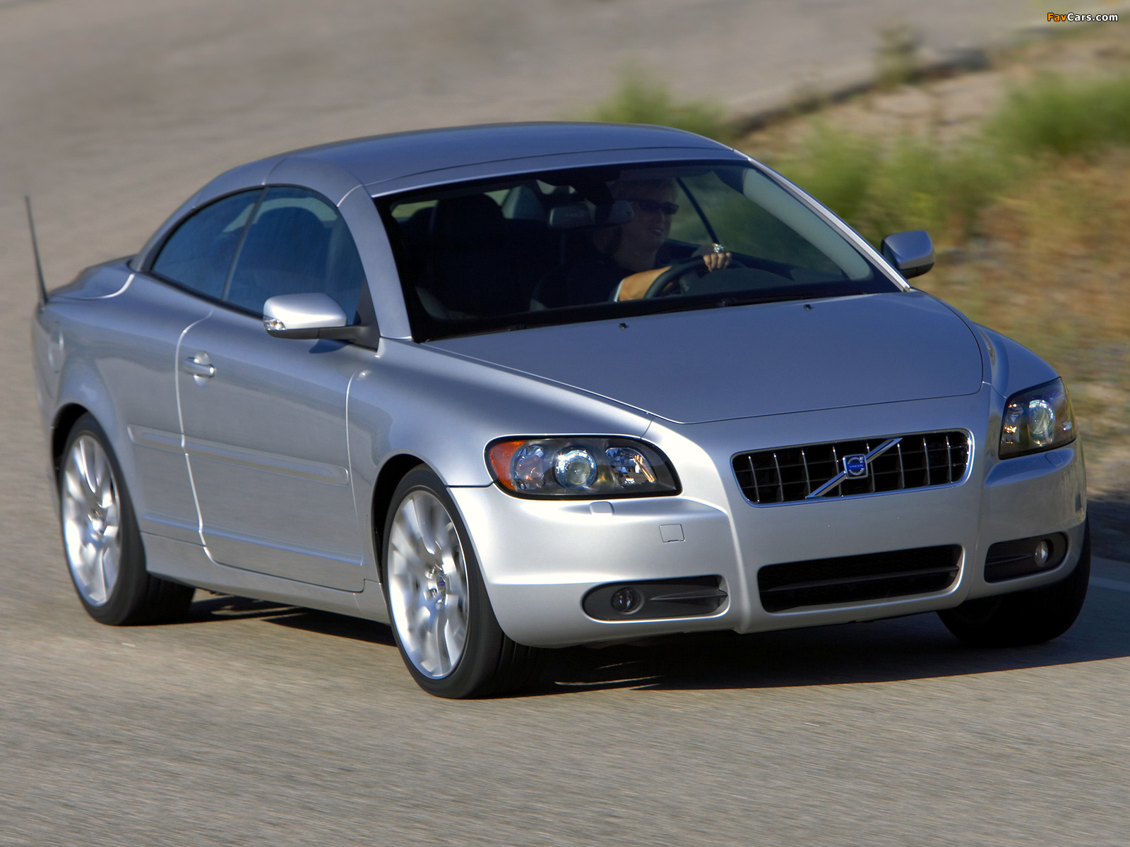 Pictures of Volvo C70 T5 US-spec 2005–09 (1600 x 1200)