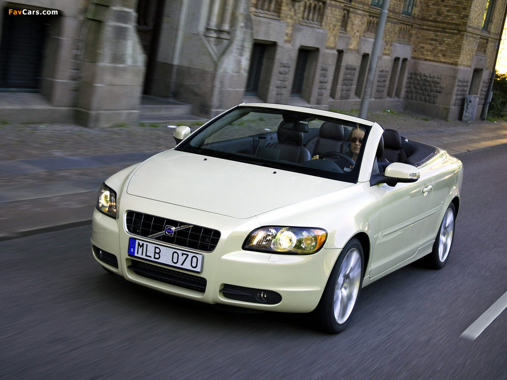 Pictures of Volvo C70 T5 2005–09 (1024 x 768)