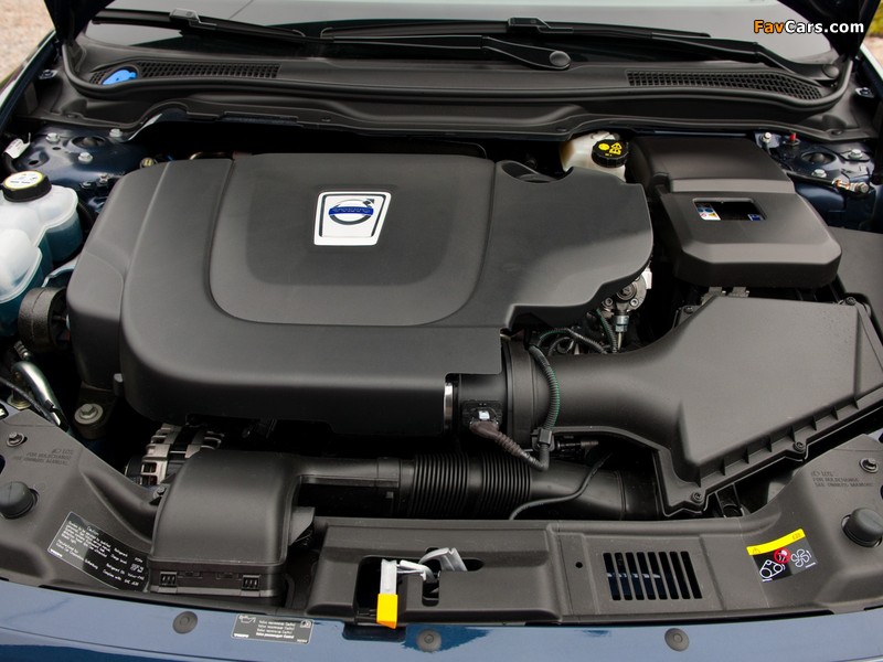 Pictures of Volvo C70 D3 2010 (800 x 600)