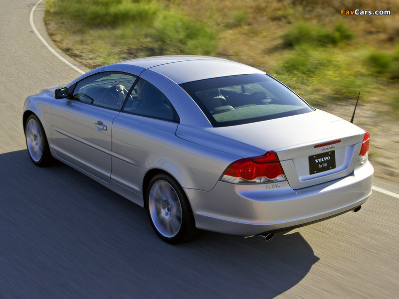 Volvo C70 T5 US-spec 2005–09 photos (800 x 600)