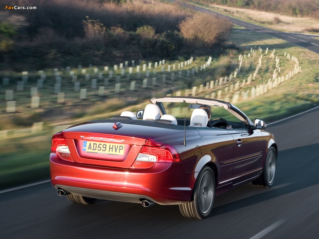 Volvo C70 D5 UK-spec 2010 images (1024 x 768)