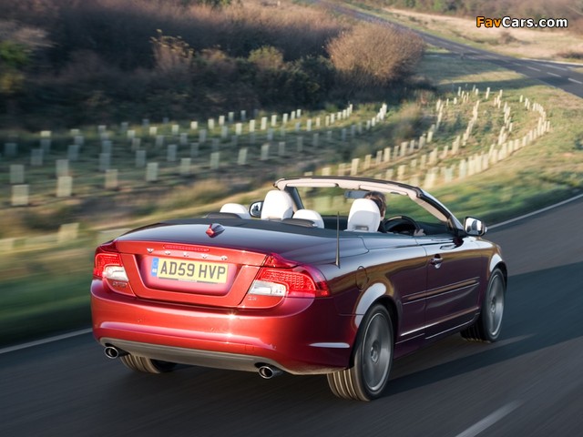 Volvo C70 D5 UK-spec 2010 images (640 x 480)