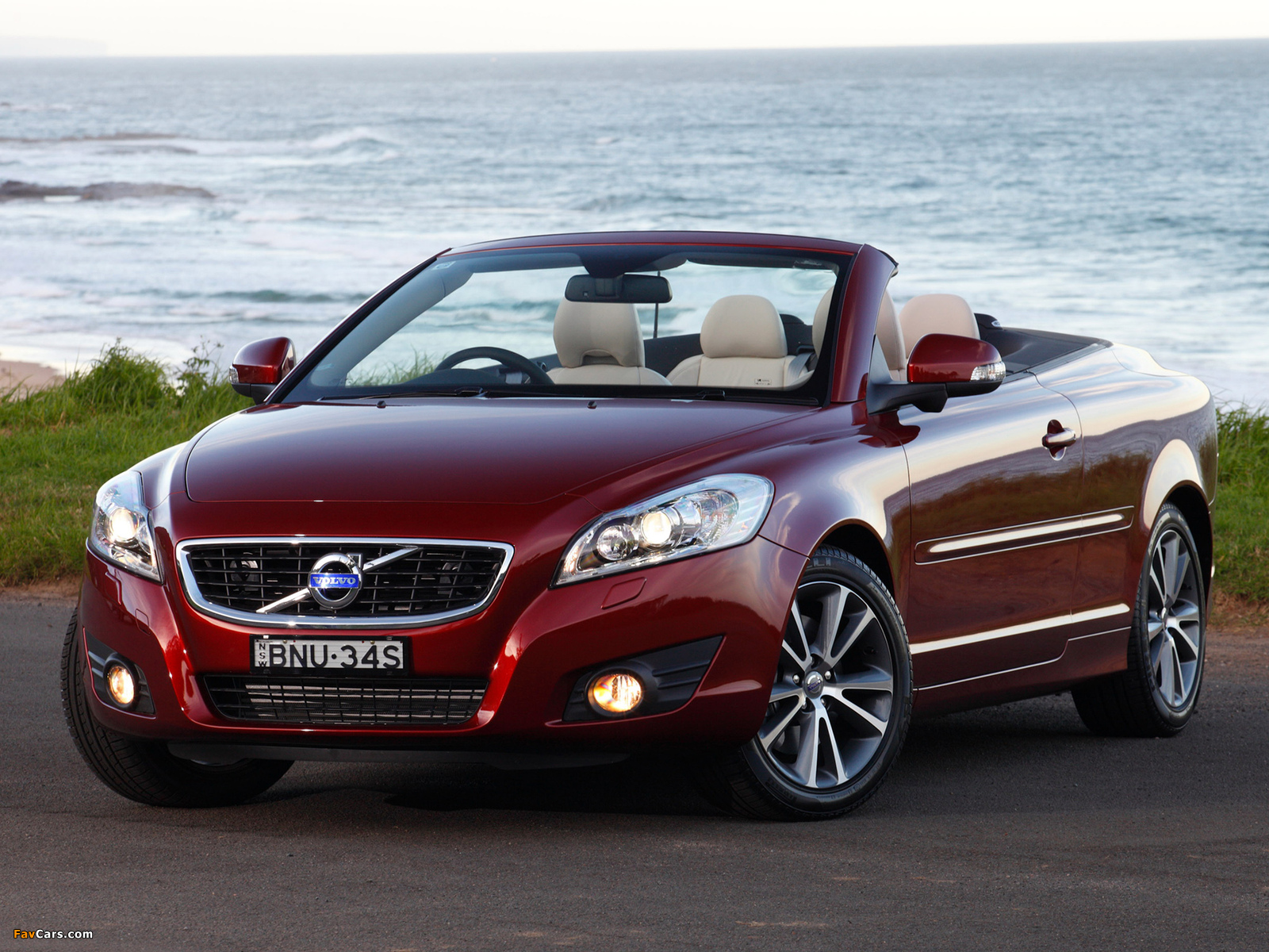 Volvo C70 T5 AU-spec 2010 pictures (1600 x 1200)