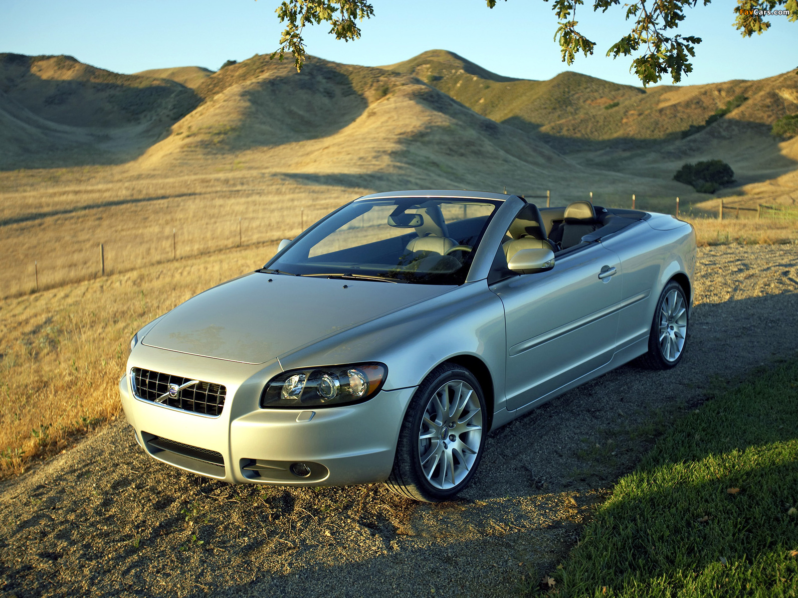 Volvo C70 T5 US-spec 2005–09 wallpapers (1600 x 1200)