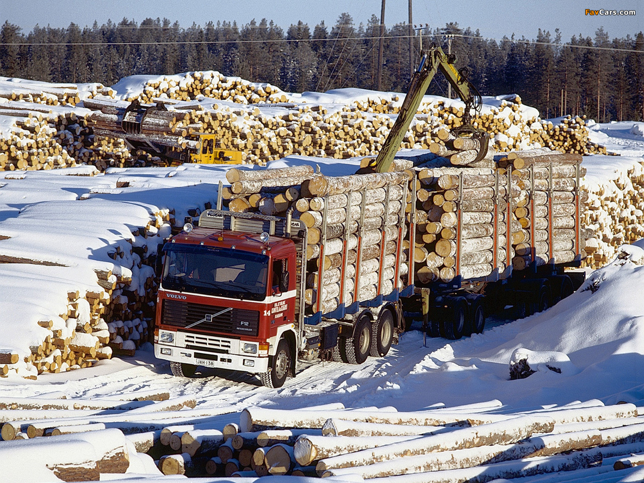 Volvo F12 6x4 Timber Truck 1987–94 pictures (1280 x 960)