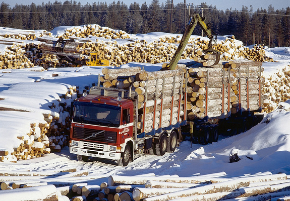 Volvo F12 6x4 Timber Truck 1987–94 pictures