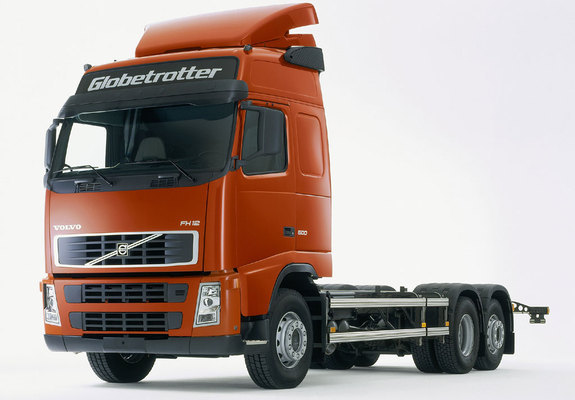 Photos of Volvo FH12 6x2 2002–05