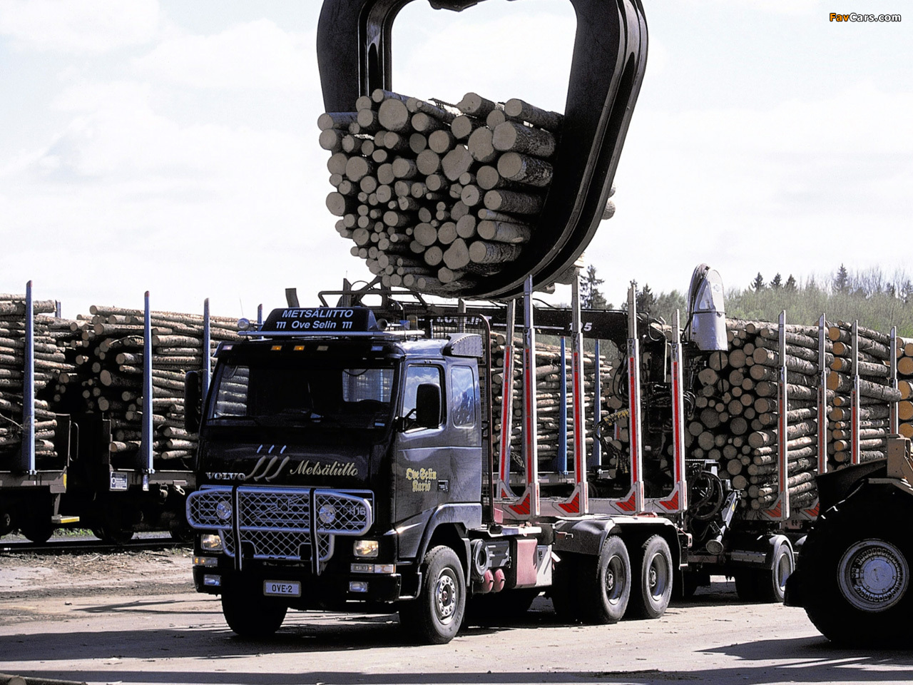 Volvo FH16 Timber Truck 1993–2001 images (1280 x 960)