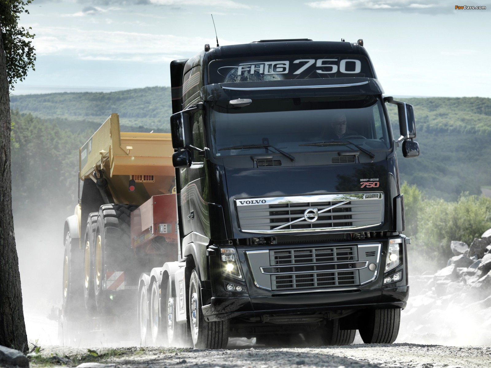 Volvo FH16 750 8x4 2011–12 wallpapers (1600 x 1200)