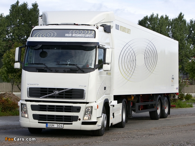 Volvo FH12 4x2 2002–05 wallpapers (640 x 480)