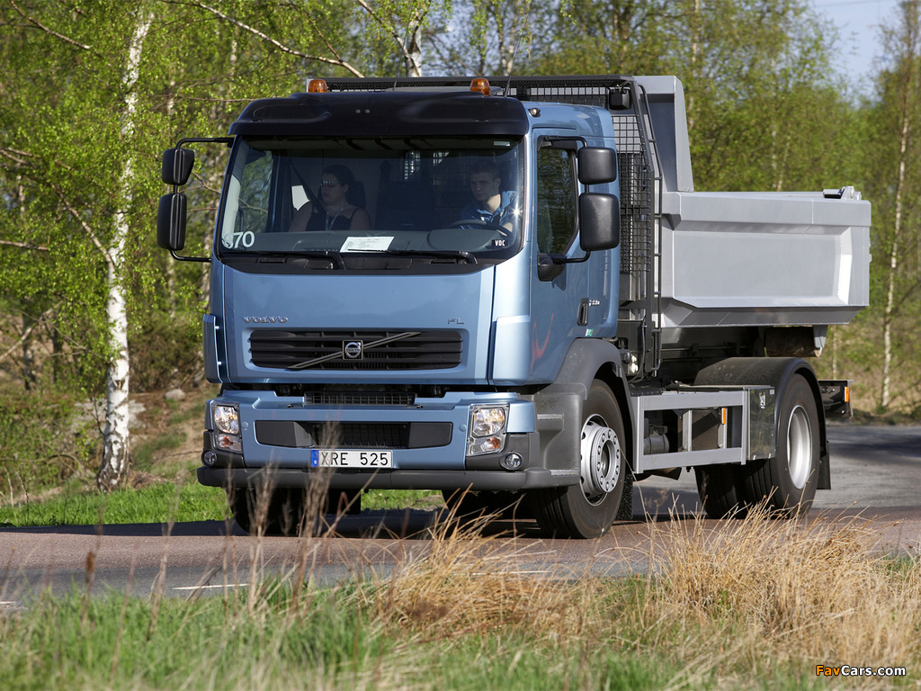 Volvo FL Tipper 2006 wallpapers (1024 x 768)