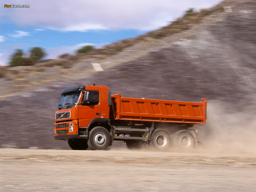 Images of Volvo FM12 6x4 Tipper 2003–05 (1024 x 768)