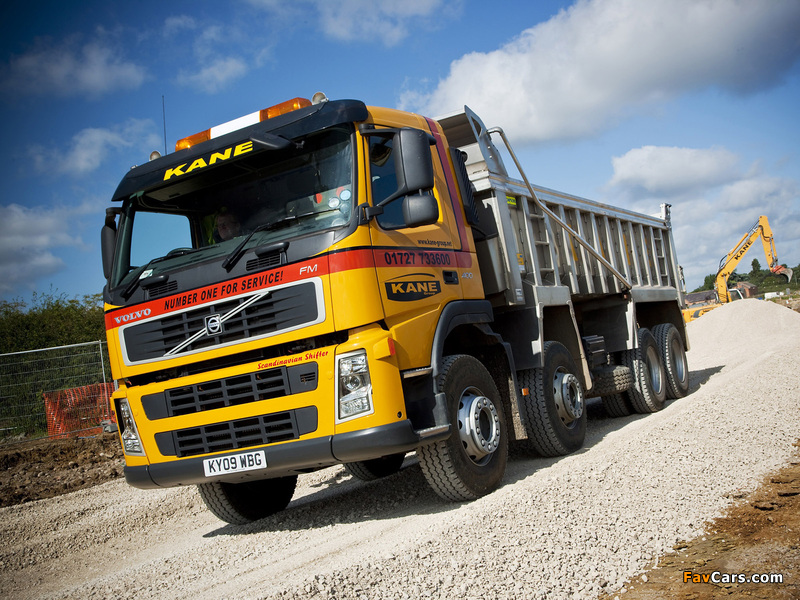 Photos of Volvo FM 8x4 Tipper UK-spec 2008–10 (800 x 600)