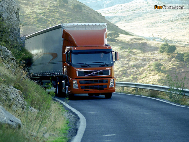 Pictures of Volvo FM12 4x2 2003–05 (640 x 480)