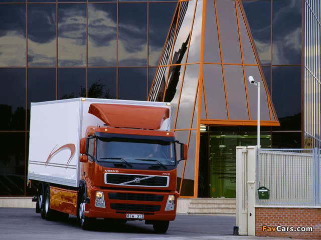 Pictures of Volvo FM9 6x2 2003–05 (640 x 480)