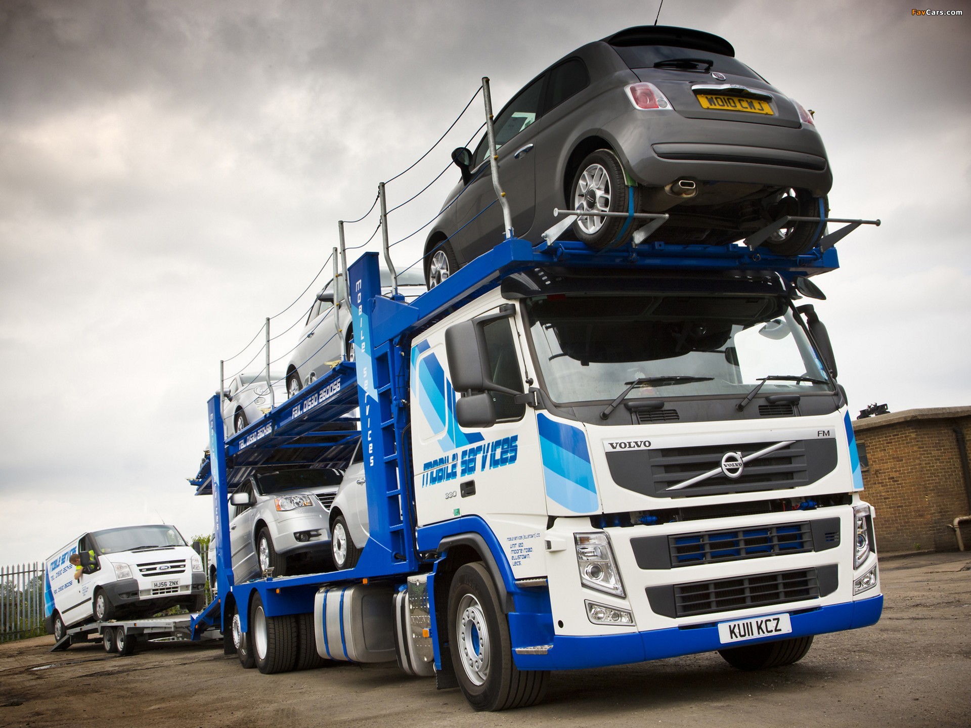 Volvo FM 330 6x2 Car Transporter UK-spec 2010–13 wallpapers (1920 x 1440)