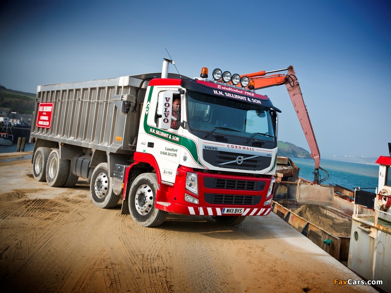 Volvo FM 480 8x4 UK-spec 2010–13 wallpapers (800 x 600)