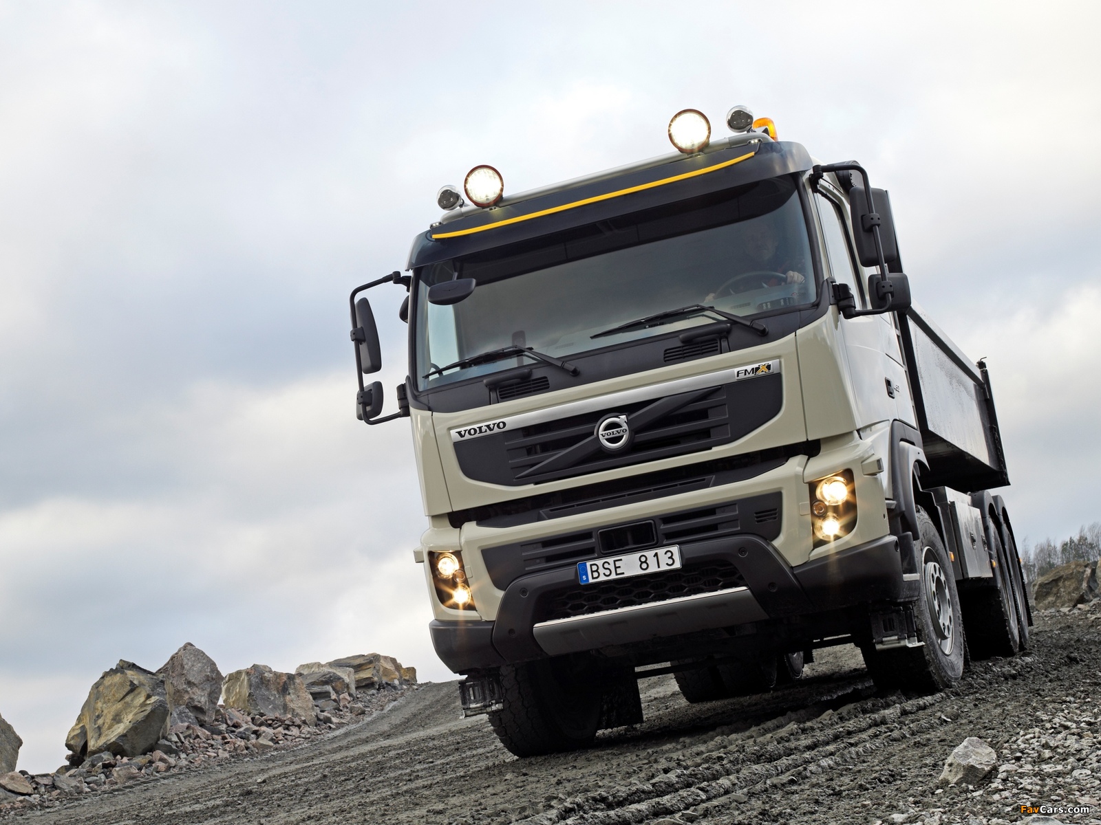 Pictures of Volvo FMX 6x4 2010 (1600 x 1200)