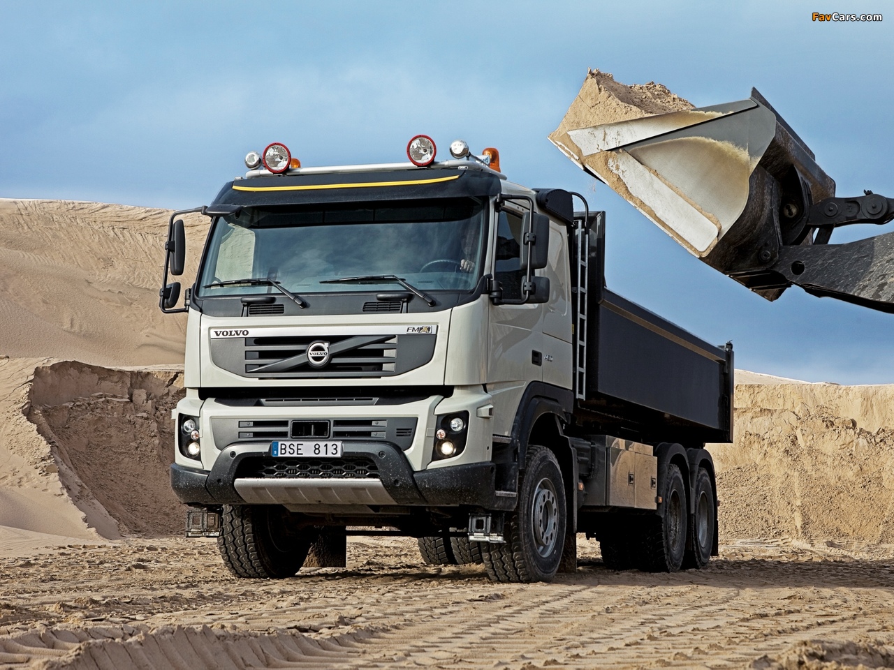 Volvo FMX 6x4 2010 images (1280 x 960)