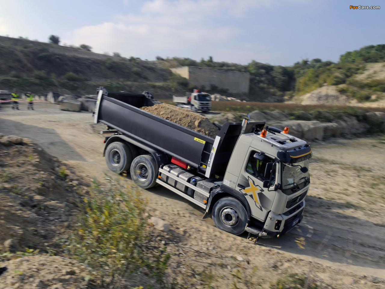 Volvo FMX 6x4 2010 pictures (1280 x 960)