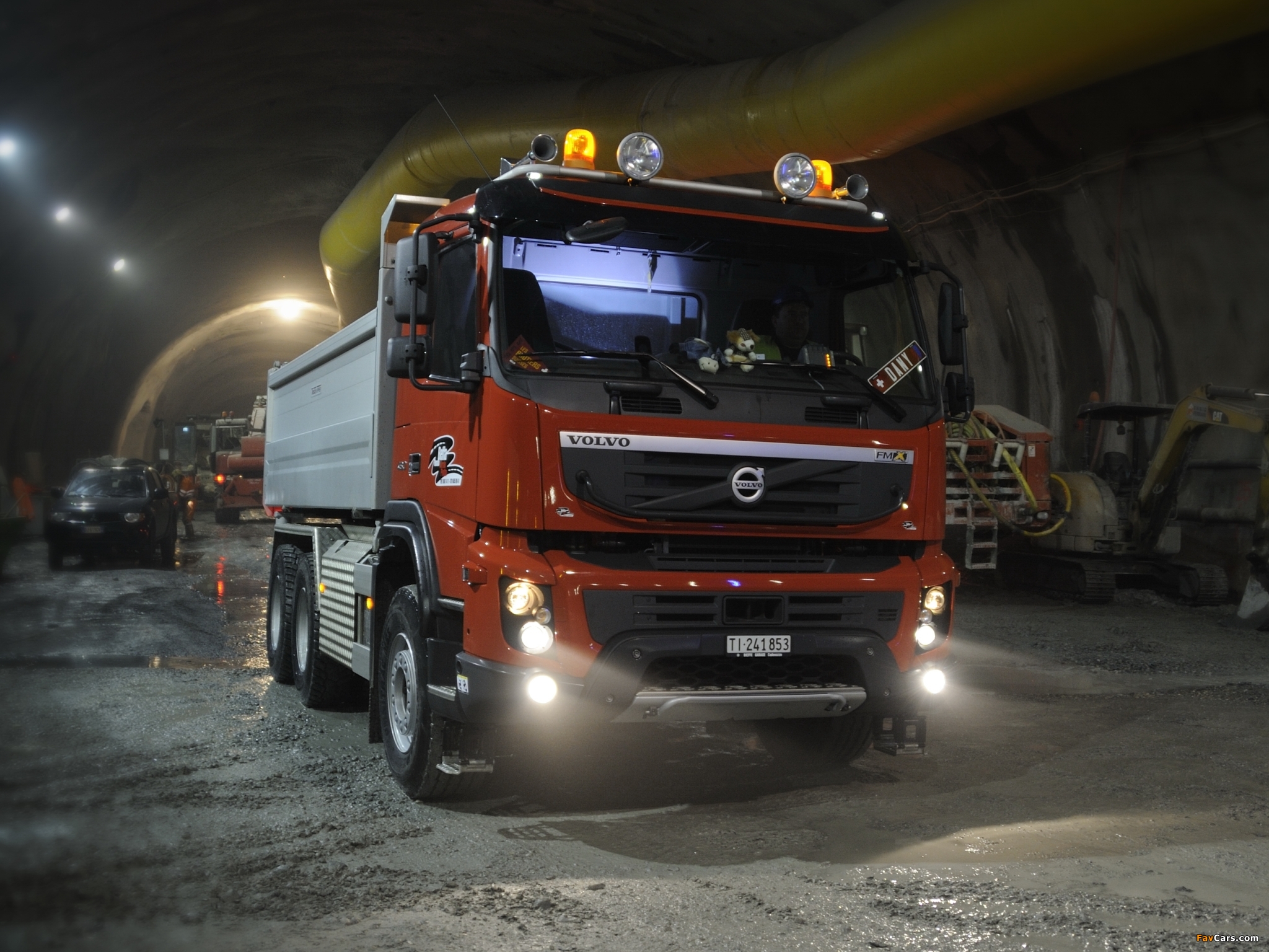 Volvo FMX 6x4 2010 wallpapers (2048 x 1536)