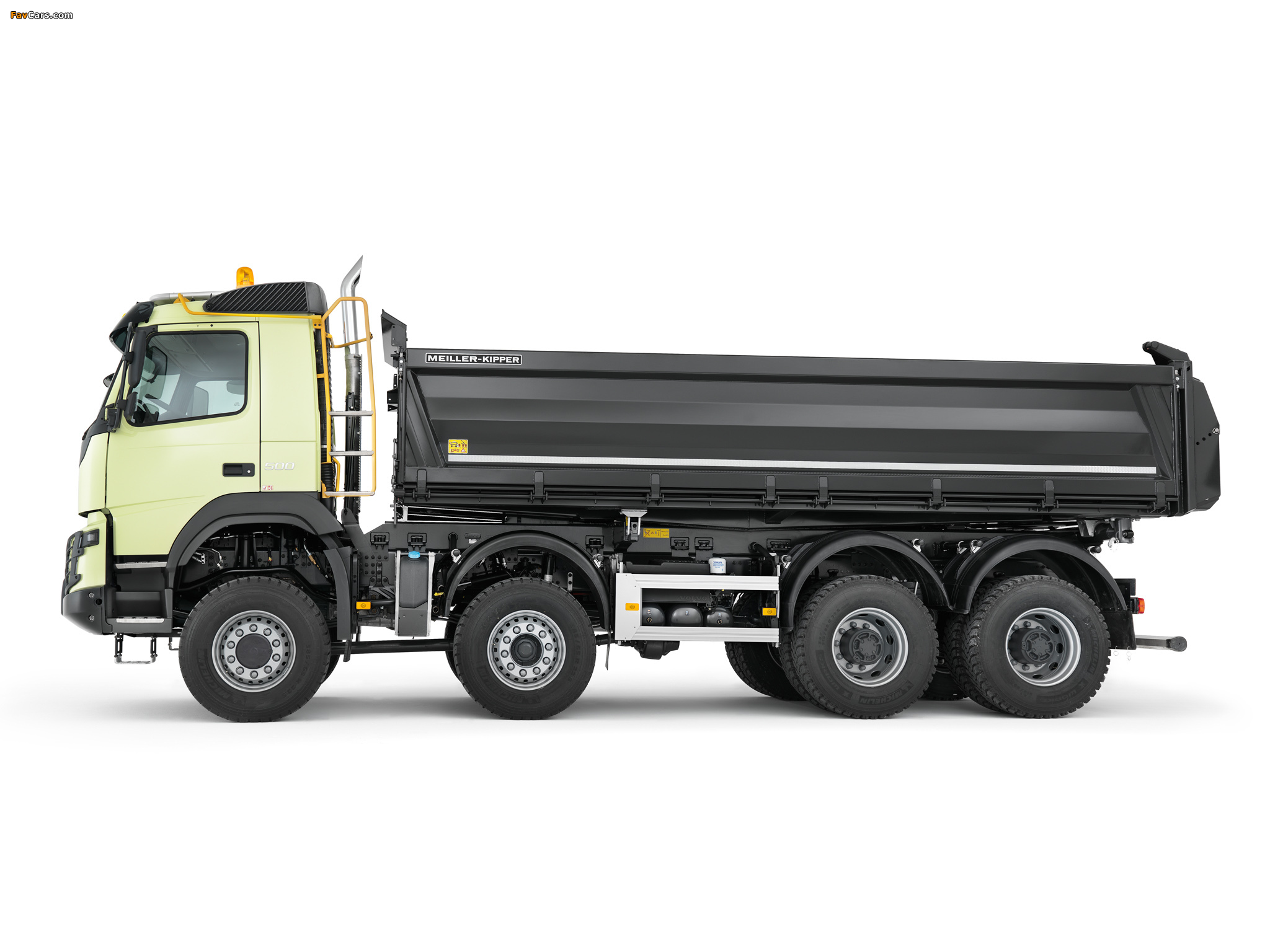 Volvo FMX 8x4 2013 pictures (2048 x 1536)