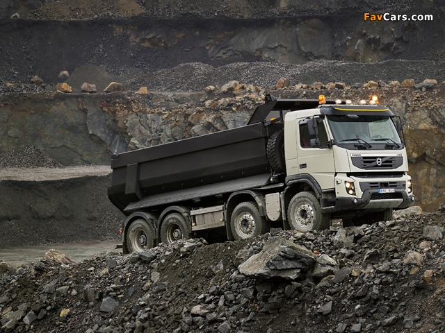 Volvo FMX 8x4 2010 wallpapers (640 x 480)