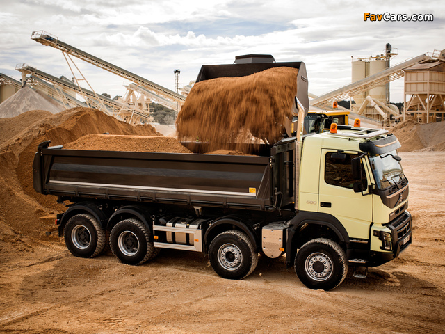 Volvo FMX 8x4 2013 wallpapers (640 x 480)
