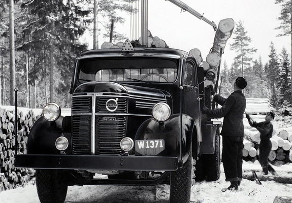 Volvo LV150 1946–49 images