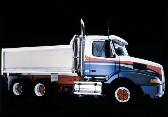 Volvo NH 6x4 Tipper AU-spec 1996–2002 wallpapers