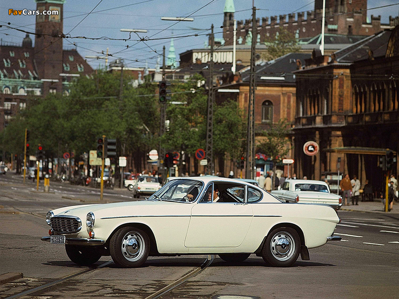 Photos of Volvo P1800 1961–73 (800 x 600)