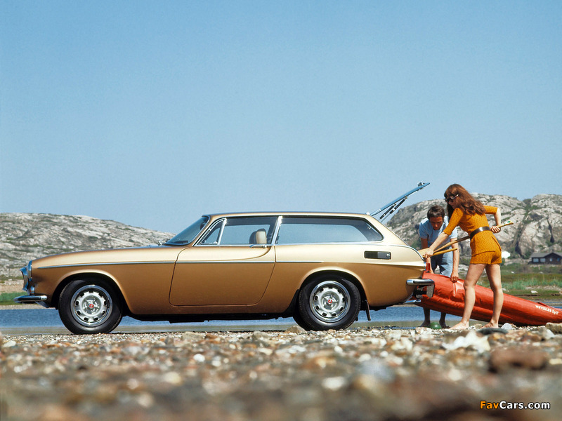Photos of Volvo 1800 ES 1972–73 (800 x 600)