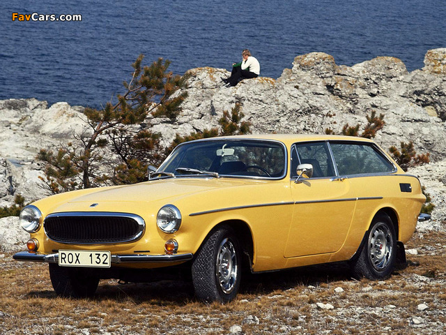 Photos of Volvo 1800 ES 1972–73 (640 x 480)
