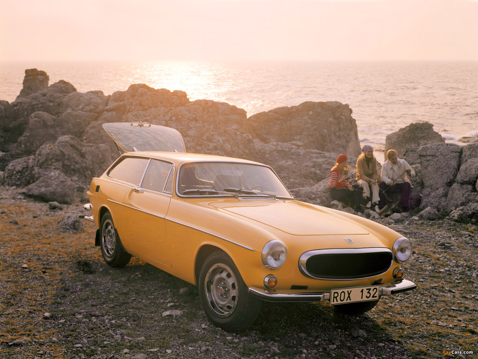 Pictures of Volvo 1800 ES 1972–73 (1600 x 1200)