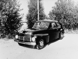 Volvo PV444A 1944 pictures