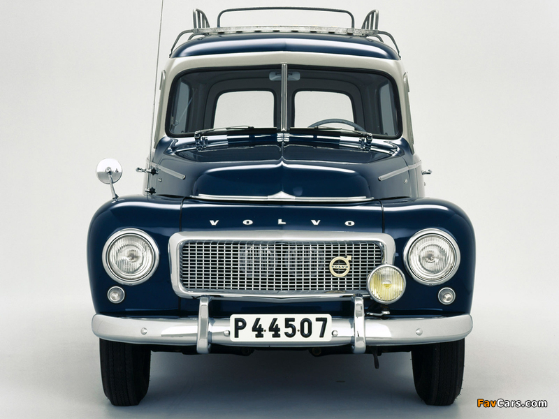 Volvo PV445 Duett 1958 photos (800 x 600)