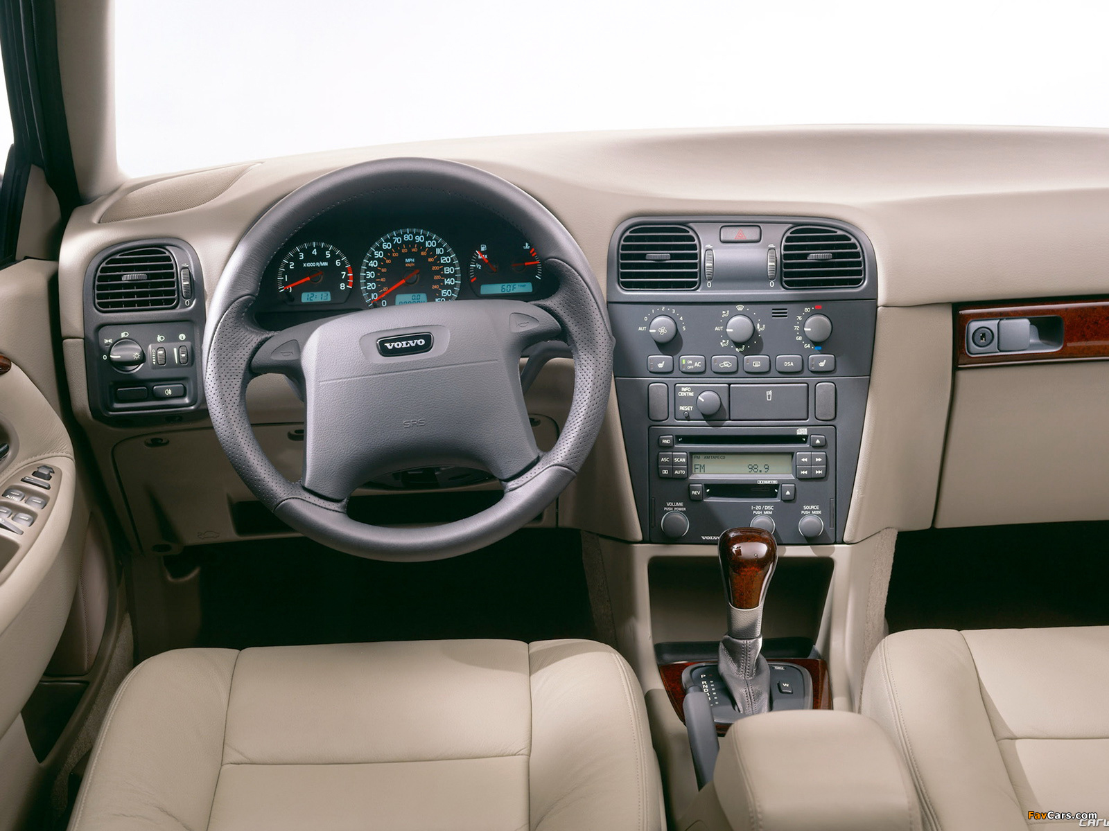 Images of Volvo S40 1999–2002 (1600 x 1200)