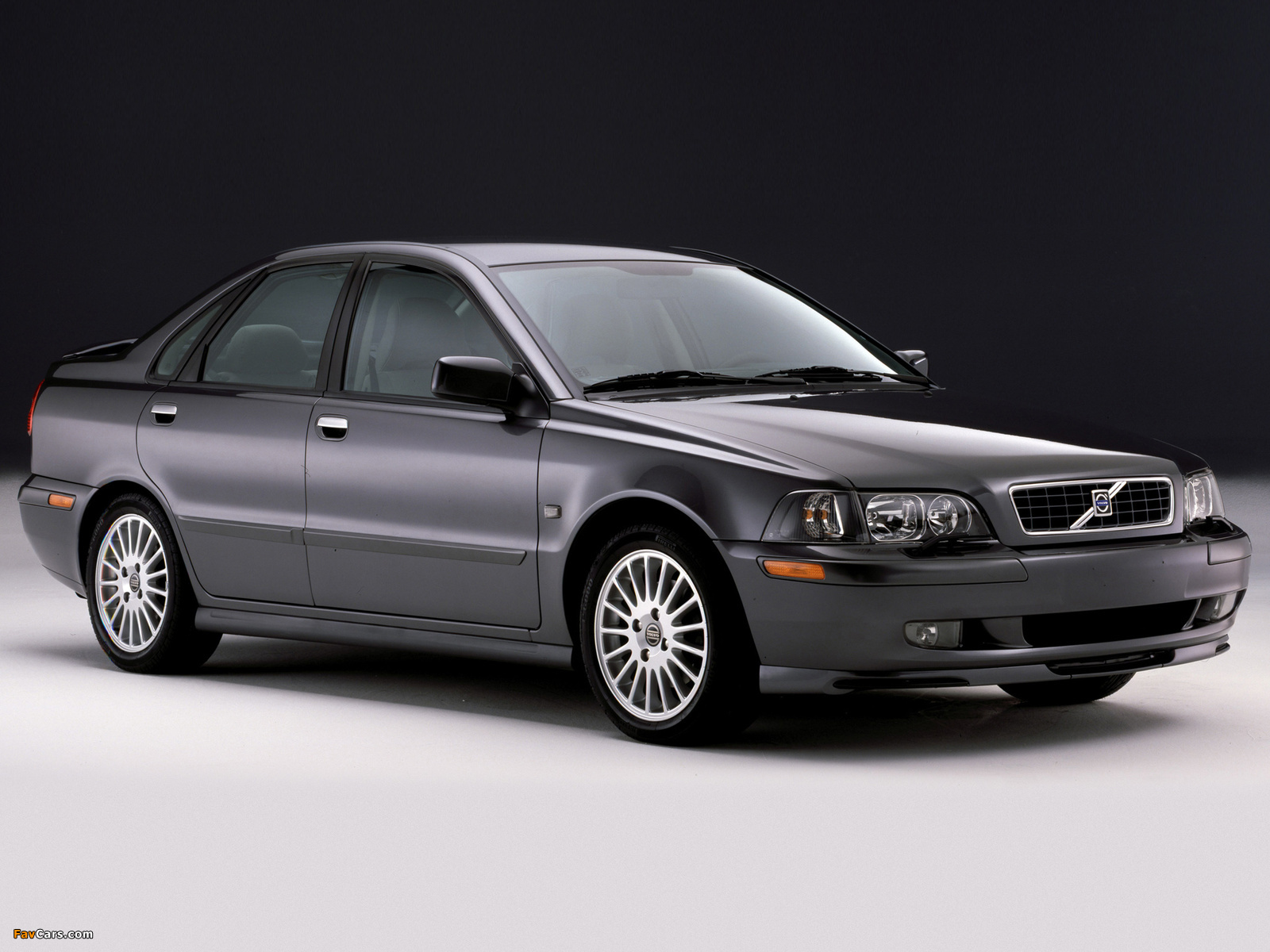 Images of Volvo S40 2002–04 (1600 x 1200)