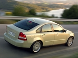 Images of Volvo S40 2004–07