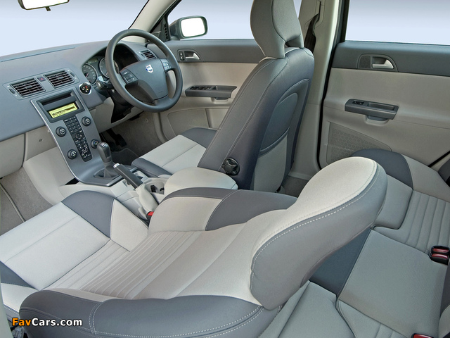 Images of Volvo S40 AU-spec 2004–07 (640 x 480)