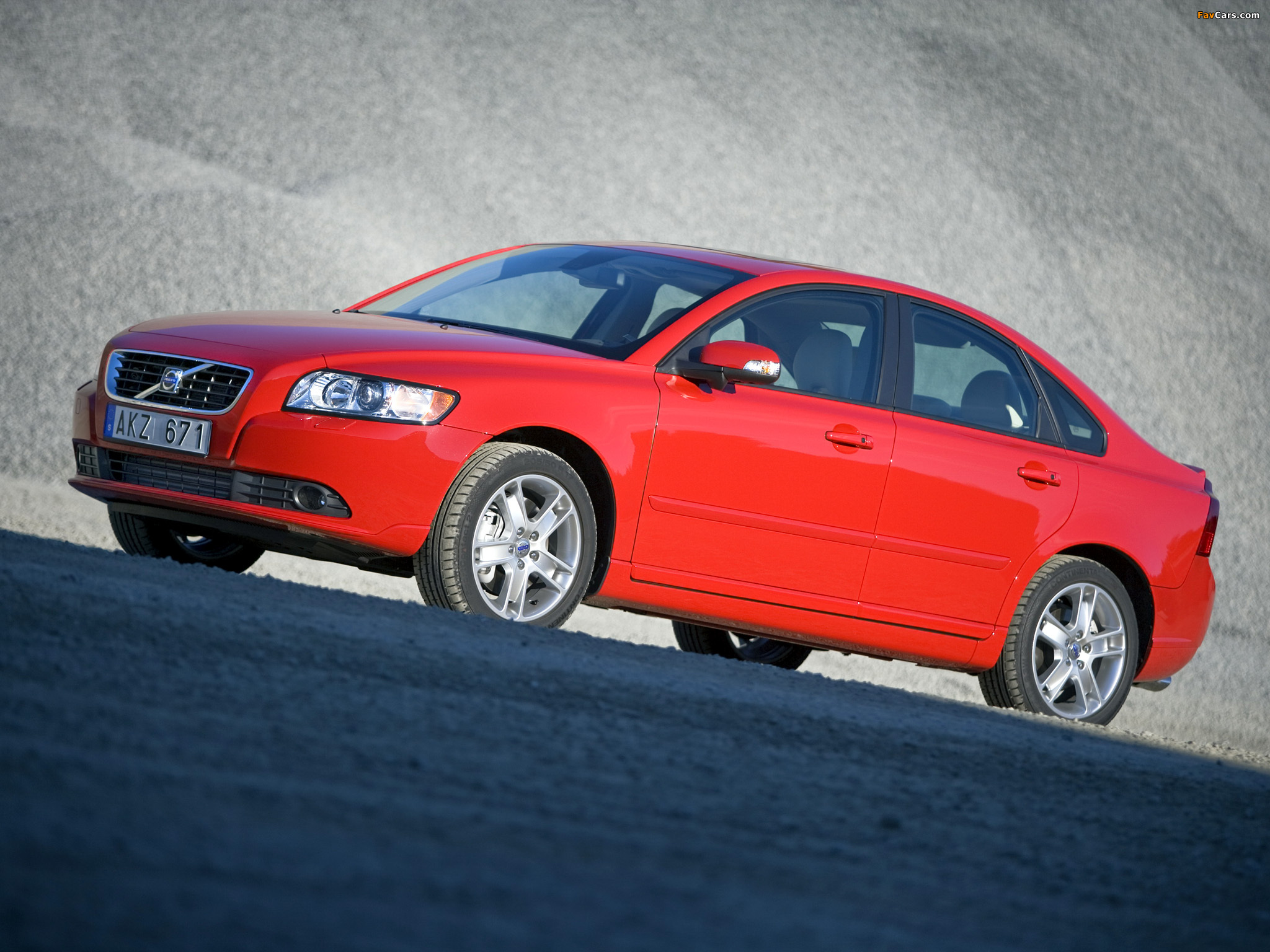 Images of Volvo S40 T5 2007–09 (2048 x 1536)