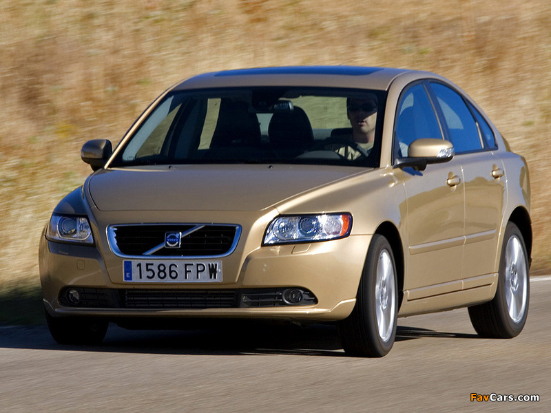 Photos of Volvo S40 2.0D 2007–09 (800 x 600)