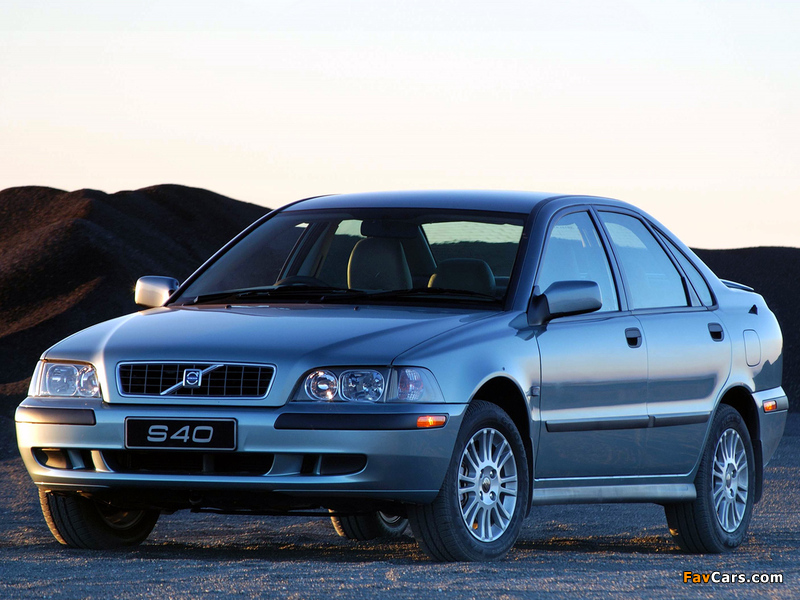 Pictures of Volvo S40 ZA-spec 2002–04 (800 x 600)