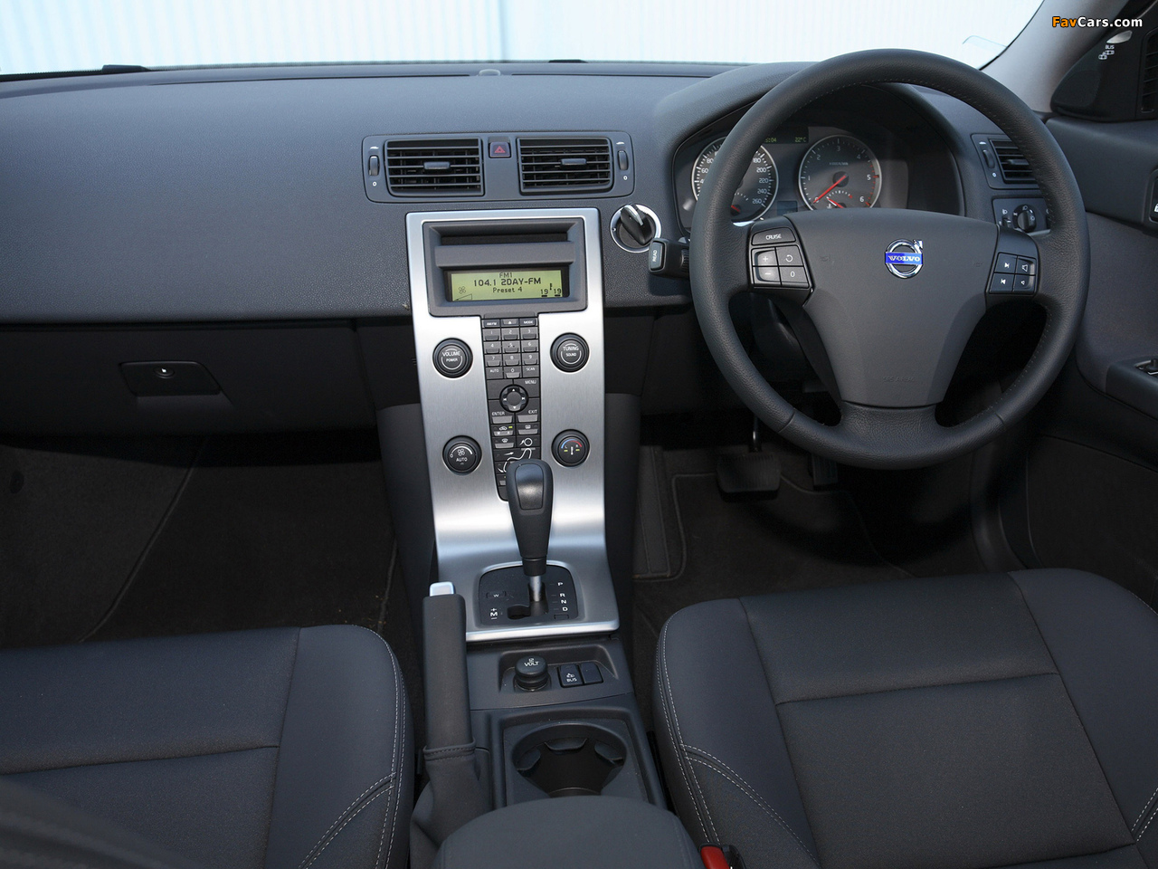 Pictures of Volvo S40 D5 AU-spec 2004–07 (1280 x 960)