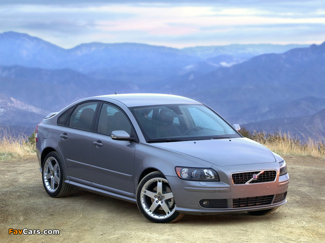 Pictures of Volvo S40 2004–07 (640 x 480)